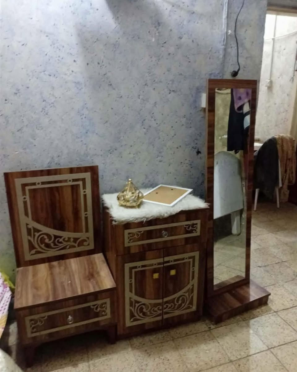 غرفه تركي مثل ماموضح الكم بالفيديو والصور سعره 350 الف 
ناصريه لاسكان صناعي 
الشراي يتفضل خاص


**إذا كنت صاحب هذا الإعلان وتريد حذفه لأي سبب، رجاءا أرسل رسالة إلى الدعم الفني**