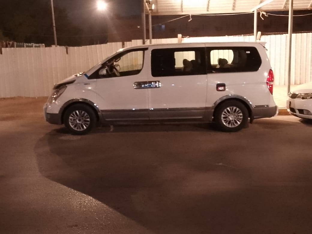 السلام عليكم ستاركس موديل 2011 مكينه وكير كفاله مواصفات شاشه كامره خلفيه تحكم ستيرن حداديه خلفي امامي جديده كهربائية فول شغال تبريد تدفه تخم تاير تحويل مباشر سعر 155 العنوان نجف *********** سياره جاهزه من كلشي
