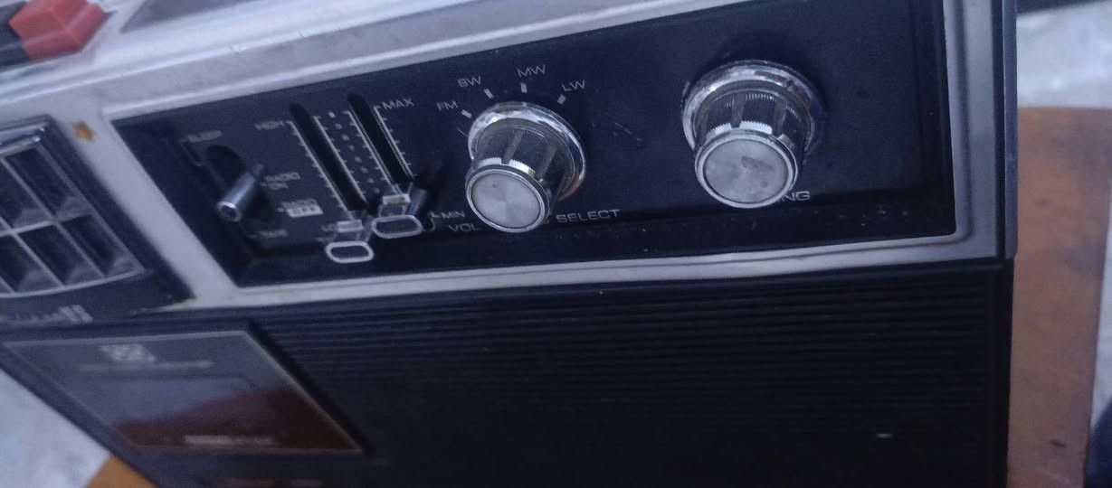 JVC
مسجل ياباني اصلي وثكيل شغال كله 
السعر مع التوصيل  ٦٥


**إذا كنت صاحب هذا الإعلان وتريد حذفه لأي سبب، رجاءا أرسل رسالة إلى الدعم الفني**
