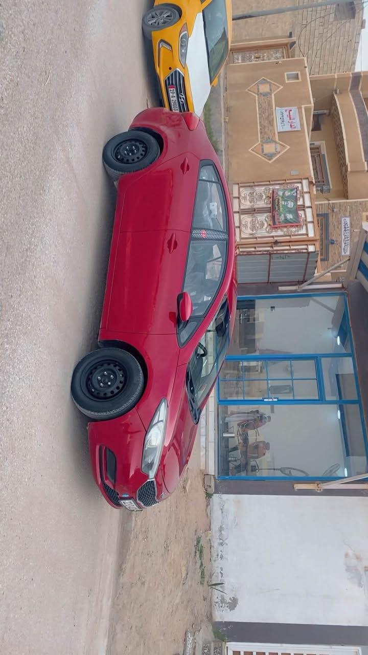 السلام عليكم كيا سيراتو 2016 محرك 1600 السياره خليجي  رقم اربيل بسمي تريد وكاله تريد تحويل لسياره ناعمه تخبل جاهزه من كلشي السعر ❗️107❗️ الاستفسار ***********
