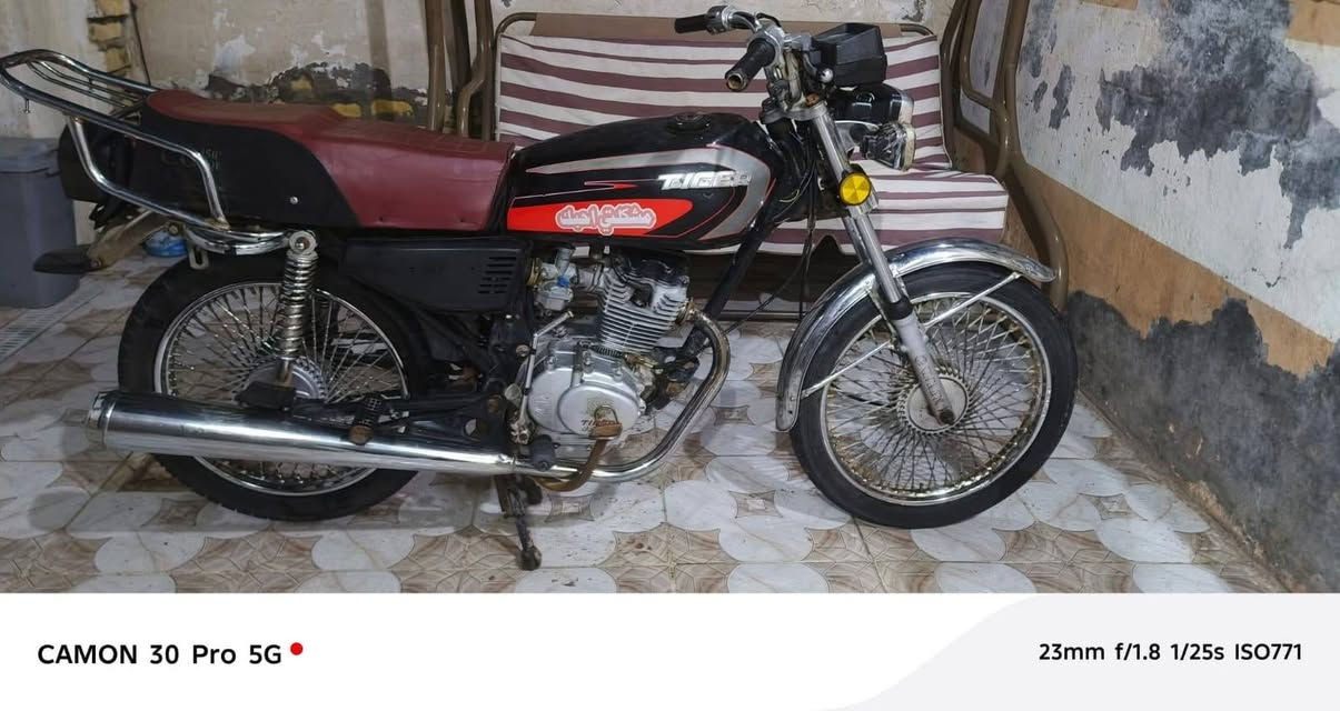 سلام عليكم درجة تايكر موديل 20 للبيع الورق سكنر  الدراجة عوزه شويه ترتيب السعر 450وبيه مجال مكاني نجف كوفه ***********
