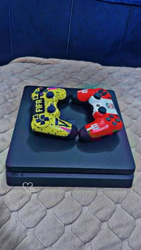 بلي فور نضيف اولاين للبيع السعر 230مكاني الدوره المكانيك رقم 077291234...