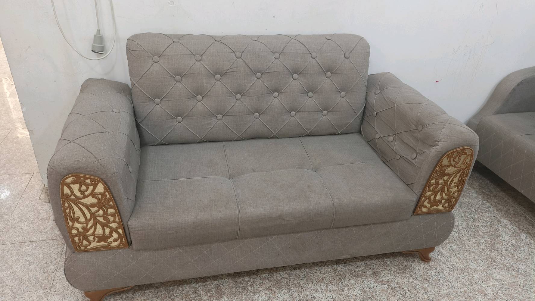 تخم 10 مقعد شغل عراقي 
مكاني حلة شارع 40 
سعرة 400 بي مجال 