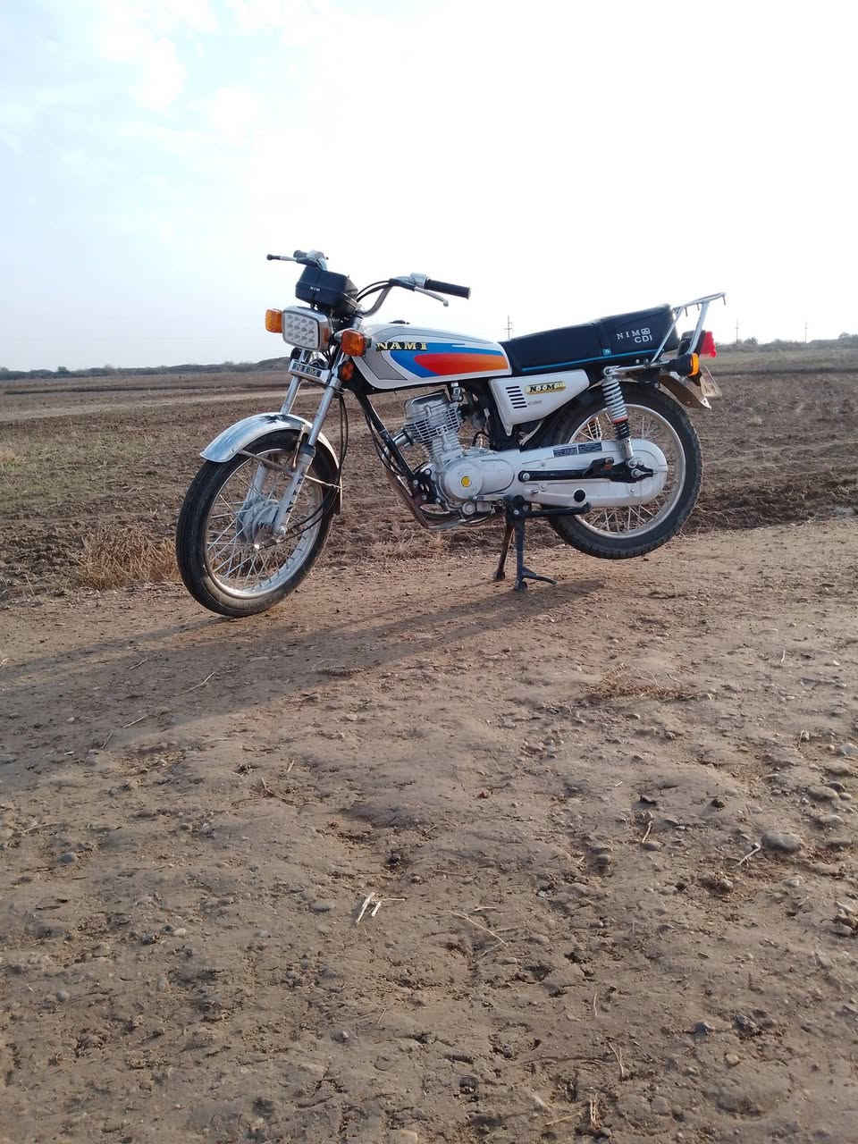 دراجه امتيار سته وعشرين وصل دراجه نضيفه لسعر 850وبيها مجال الطيبين


**إذا كنت صاحب هذا الإعلان وتريد حذفه لأي سبب، رجاءا أرسل رسالة إلى الدعم الفني**