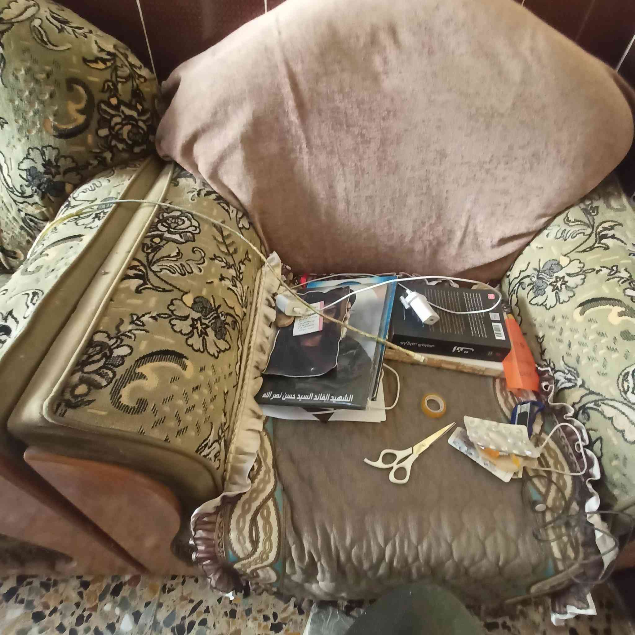 تخم للبيع مكاني بغداد الدسيم سعره200 وبي مجال
للاستفسار***********
