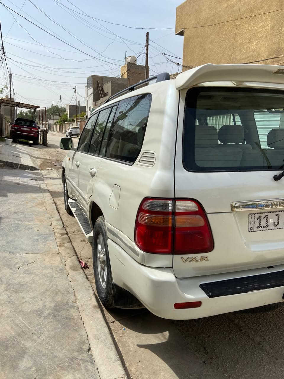 السلام عليكم
لاندكروز مونيكا ٢٠٠٧ اصل خليجي سعودي VX  رقم بغداد انكليزي الجديد باسمي تحويل ثاني يوم السياره صبغ عام بيهه ضربه من جهة العبري التبريد مايشتغل السياره كير أوتوماتيك محرك ٨ سلندر بنزين  السعر المطلوب ١٢٥ ورقه بيع فقط بدون مراوس 
مكان السياره بغداد 
للاستفسار اكثر الاتصال ***********
