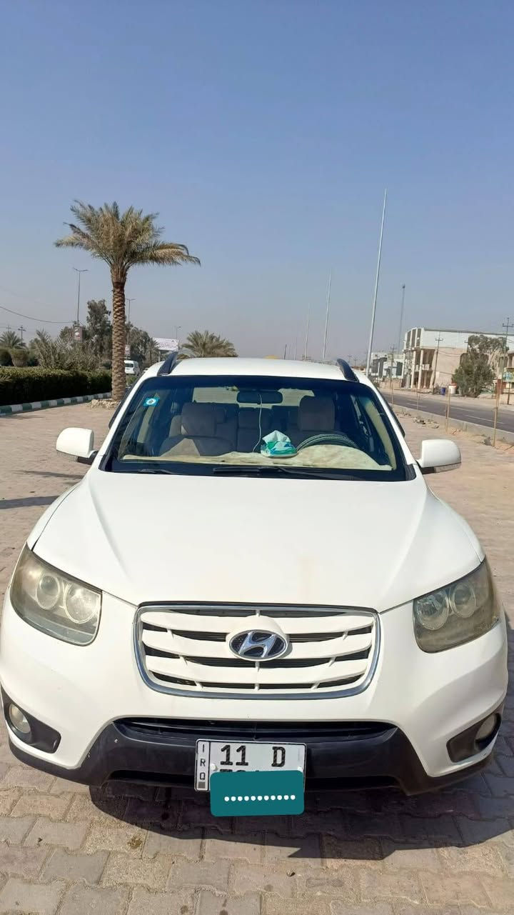 السلام عليكم
سنتافي2012فول  خليجي موصفات عده الفتحة ول بصمة 

سيارة مصبوغة عام اثر جفية   وتعمير درجة اولة 

  بدون دواخل  لغود شواصي كفالة

مكينة ٦ سلندر  

٧ راكب 

مري شفط

 دك جرس من تعبر (١٢٠)

مكينة وكير كفاله 

مكان سيارة كربلاء 

سياره باسمي شرط تحويل. يعني مباشر عقد مروري مو مكاتبه

التواصل ***********
واتساب موجود 
واذا ماعندك رصيد رمش واني اخابرك لحد يعلق ويكول السعر بي خطر ع حياتي او من هذا القبيل
