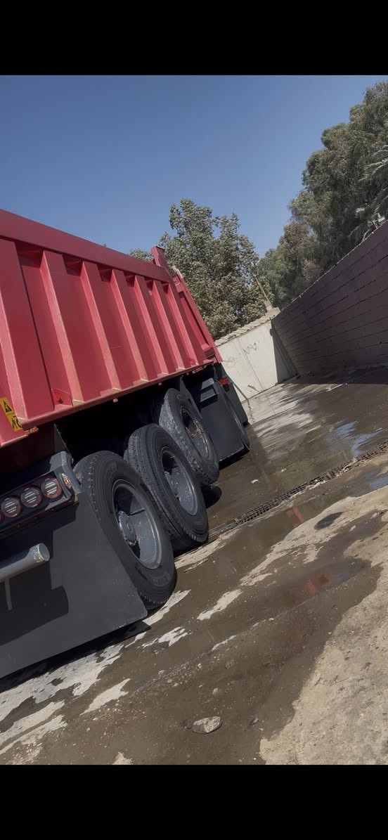 سلام عليكم عربانه للبيع شغل بغداد طول 740 ارتفاع 149 تخم تاير سعرها 235 و بيها مجال استفسار ***********
