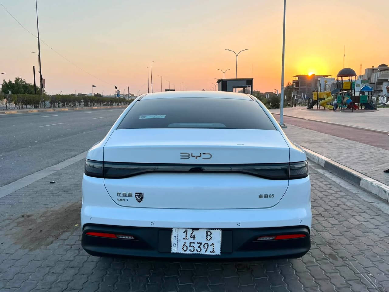 بي وايدي سيل 5موديل 2025 سياره رقم بصره حره تحويل ثاني يوم كفاله عامه حته من الرصعه ماشيه 9000فقط سياره جديده بمعنى الكلمه سياره زيرو السعر 125 
الهاتف واتساب ***********
بصره معقل

