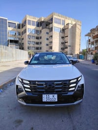 للبيع   توسان   2025  تو كلر خليجي   استلام شركه   بعدهي  بوضع   زيرو ...