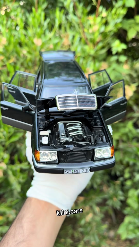 Mercedes-Benz 300 D T- Modell 1990 Scale : 1/18 Brand : Norev Price : 📩  (free delivery inside Erbil) WhatsApp: +9647504702207 ‎التوصيل لجميع مناطق اربيل مجانا ‎گەیاندن بەخۆرایە بۆ ناو شاری هەولێر #mercedes #mercedesbenz #minicars #modelcar #diecast 
