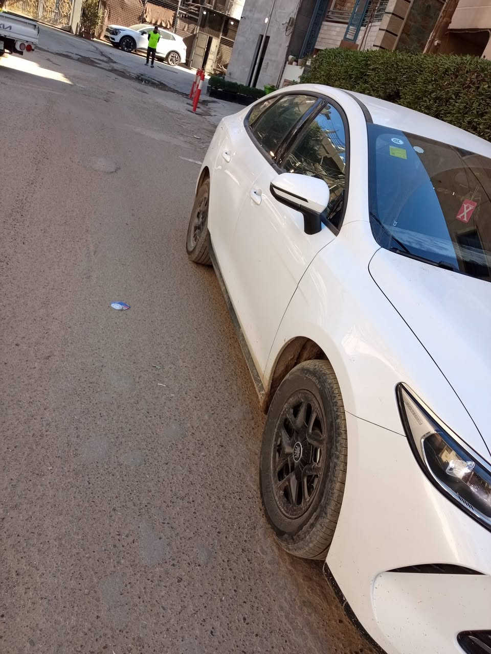 السلام عليكم كن بلص ماشيه 12 الف سياره بسمي تحويل ثاني يوم احولك رايده 17ونص قفل  اخوتي بدون عمله بيه رصعه مثل مموضح بصوره مكاني الكاظمية الطي رقمي *********** سعرها قفل لاتعب نفسك وتعاملني الله يرزقكم
