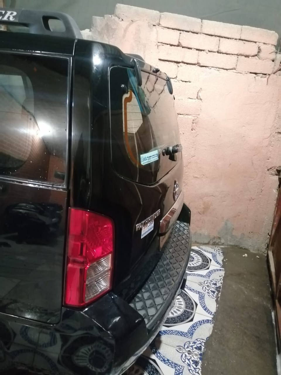 سلام عليكم 
سياره نيسان باثفندر ٢٠٠٨ سياره وارد امريكي حادثها جاملغ والتكمه بمريكا 
سياره نضيفه وحلوه. رقم بغداد باسمي وباقي. الموصفات عل خاص. والشراي. يراسل. عل هذا رقم ***********
