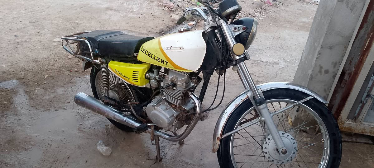 السلام عليكم  دراجه للبيع اوراق 2019.      السعر 375.     ))***********.
