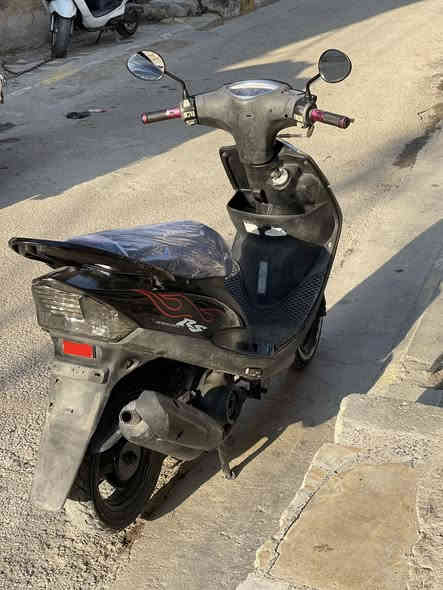 سلام عليكم ماكس عدله دراجه فول كامله ما بيها كل نقص شغل سلف وطلع أي نقص ما بيها من هس أكلك مفتوحه لين سعرها ٦٠٠ شلعه ومشي فول شراي يتصل ع رقم /***********
