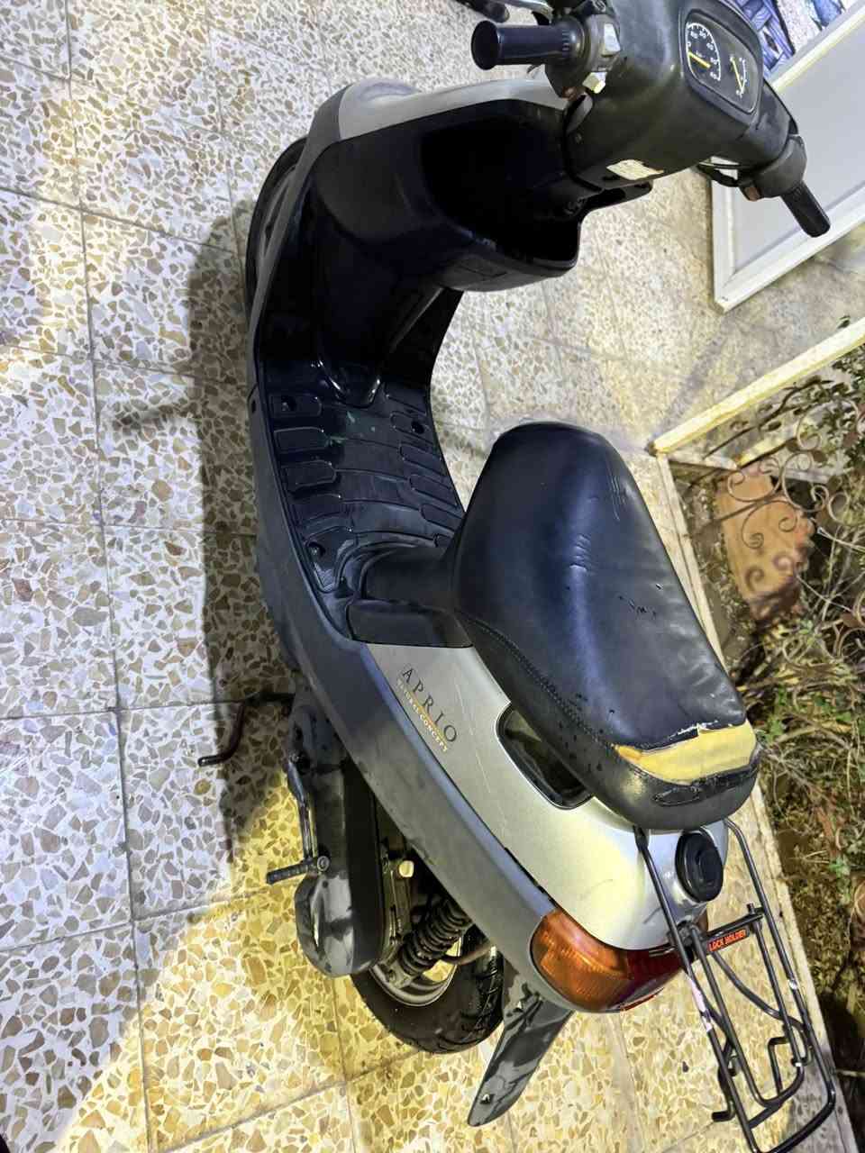 دراجه بطه جديده نضيفه سرعته جوه ستين
سعر 800 بيه مجال قليل


**إذا كنت صاحب هذا الإعلان وتريد حذفه لأي سبب، رجاءا أرسل رسالة إلى الدعم الفني**