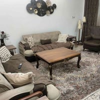 ٨ مقاعد • مستعمل قليل • بغداد الدورة