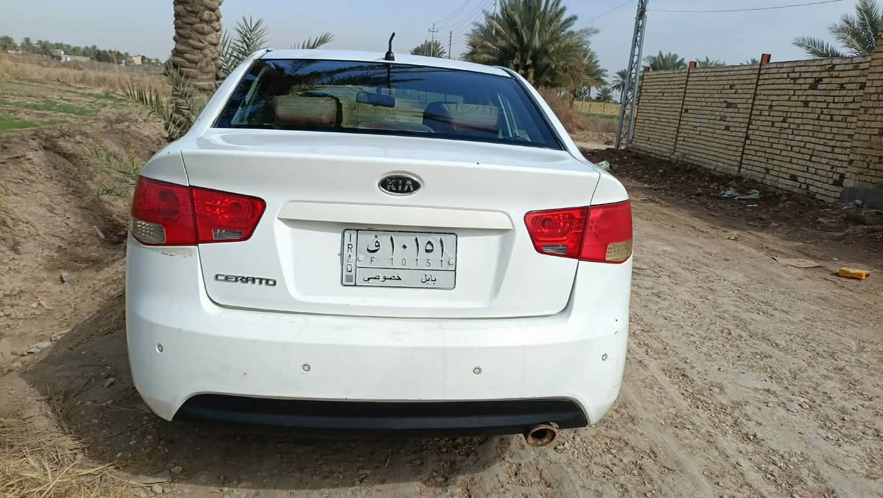 السلام عليكم سيراتو للبيع موديل 2010
خليجي مكفوله كفاله عامه من عده تكحيل بكارت 
رقم بابل مداور ثاني يوم 
العنوان بابل الحمزه الغربي ..***********
السعر 105
