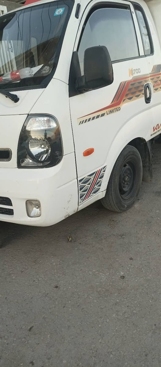 السلام عليكم كياا حمل 2014 مراوسل بكياا فحل 18او20 اكفل بس رقم الشاصي ورقم القمار بأسمي بدون جذب مصفط مااكفل برغي بيه اسكن كربلاء ***********
