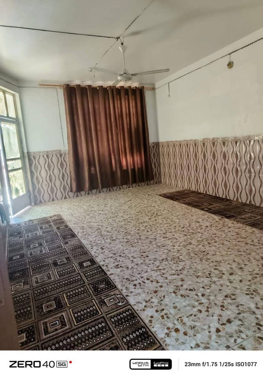 🏠 دار للبيع اويجار - بابل /  شارع 80 قرب مؤسسه العين 🏠
نستقبل كافة عروضكم العقاريةبيع إيجار )✅ تفاصيل العقار:
 المكونات: غرف نوم 2 مطبخ  استقبال  كليدور  مجمع  صحيات 
  المساحة:200 متر. 
 الطوابق: الســـــعــــــــر عليه رقم 
💡 يتوفر
(دور هيكل - قطع أراضي - بساتين ومزارع - دور بنظام 
📞 للاستفسار والتواصل:
يمكنكم الاتصال مباشرة أو المراسلة عبر واتساب:
📥 رابط الواتساب المباشر: اضغط هنا للمراسلة
📱 رقم الهاتف: ***********
📍 مكتب علي التميمي للعقارات
خدمتكم غايتنا وثقتكم شعارنا.
#عقارات_بابل #الحلة #دار_للبيع # مكتب_علي_التميمي حلة, بابل
