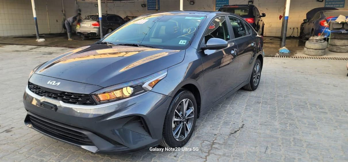 فورتي 2024 جاهز للشحن
واصل ميناء 112
ب120 على كتاب الشهداء واصل للناصريه 
***********
بلااااش بلااااش
