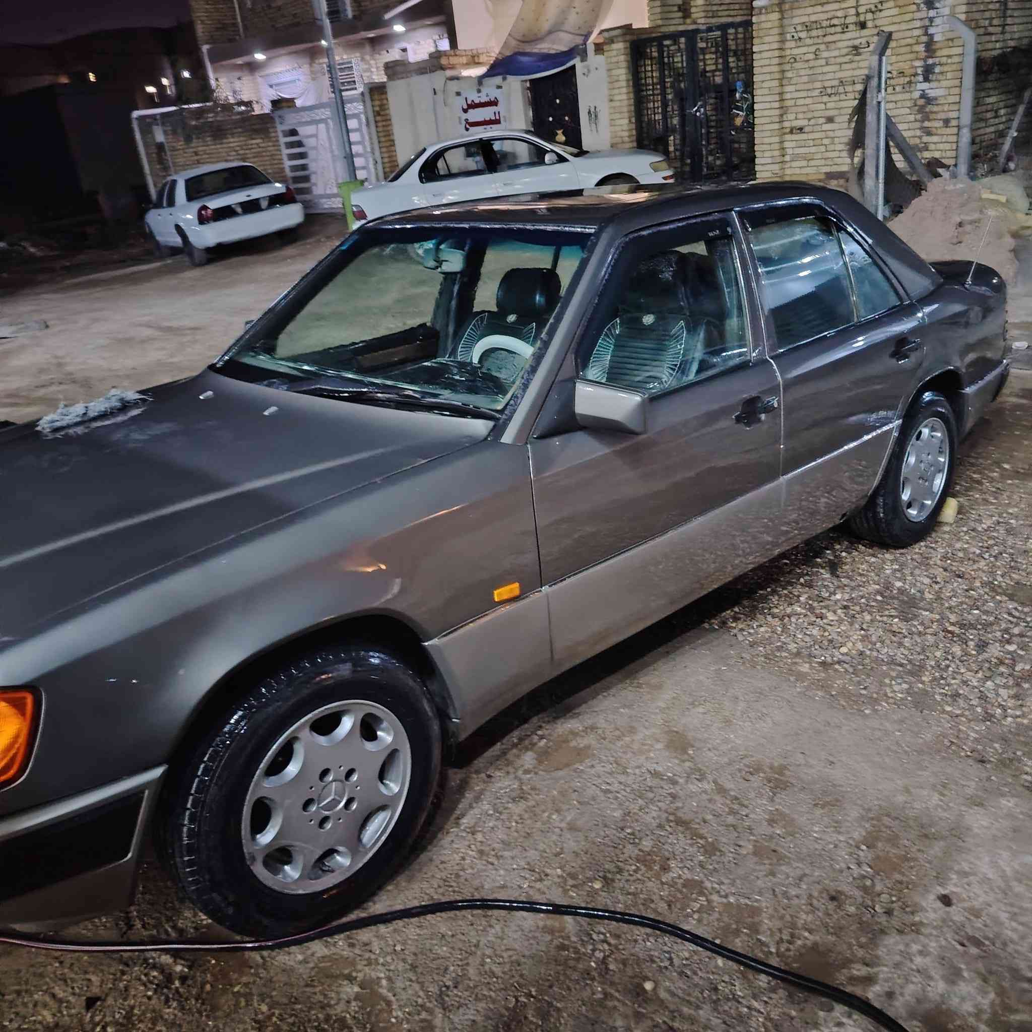 للبيع مارسدس دب
موديل ٨٨ قواعد بلاد
تبريد 🥶
تنته طكتين
باتري جديد
تحويل ثاني يوم 
محرك ٢٥٠٠ بطه بحاله منتازه
كهربائي كله شغله
السعر ٦٥
مكاني واسط اي استفسار ***********
