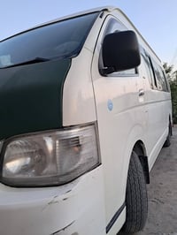 هايسه ٢٠٠٩ بيهه مكانات كلش قليله صبغ هلال مال باب الصدر و بربع الاخير ...