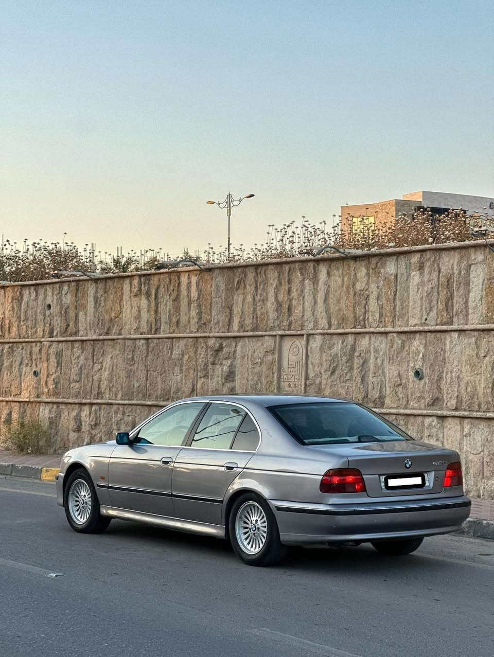 بيئم صقر 
موديل ٩٦
حجم٥٢٨
رقم نينوى 
شرط التحويل 
.
صبغ عام جماليه 

.
المواصفات
كشنات كهرياء 
تحكمات ستيرن 
اربع جام كهرباء 
فتحه سقف 
كير مكينه بشرط الفحص
وايرمينه شرط 
مكينه كبس
طخم جديد
السياره جاهزة من كل النواحي ما تحتاج مصرف 
.
العنوان الموصل حي نركال 
لمعرفه السعر الاتصال على الرقم 
***********
