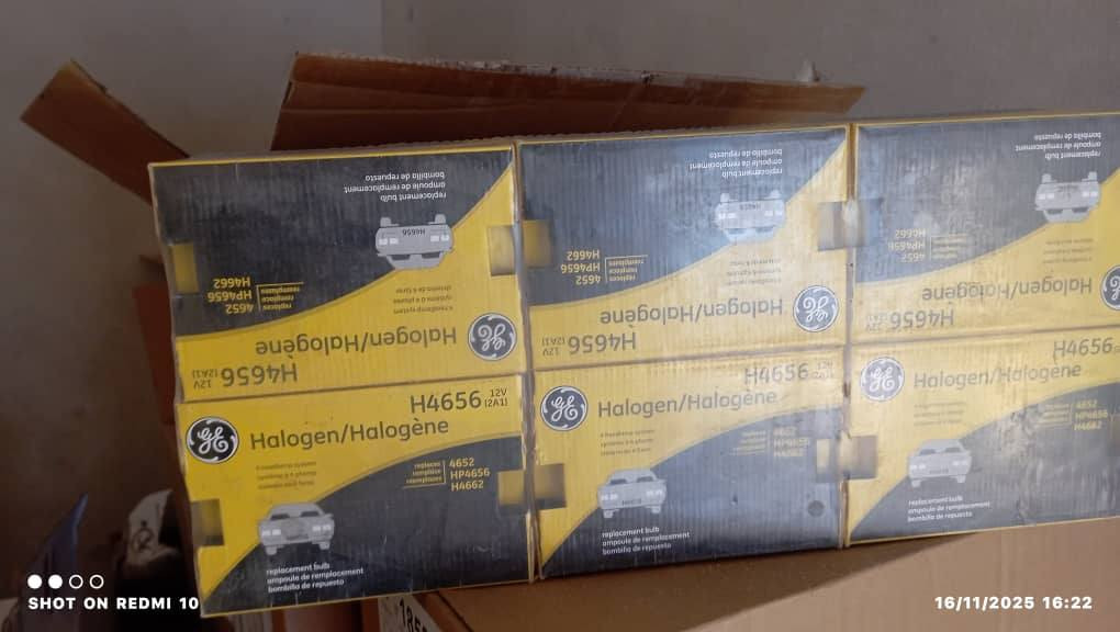 📦 فرصة تجارية مميزة: شحنة مصابيح سيارات GE & SYLVANIA الأصلية 📦
​للبيع شحنة متكاملة من مصابيح السيارات ذات الجودة العالية (Sealed Beam) من أرقى الماركات العالمية (GE و Sylvania)، تشكيلة متنوعة تلبي احتياجات مختلف أنواع السيارات والشاحنات.
​✅ تفاصيل العرض:
​العدد الإجمالي: 800 قطعة.
​الماركات: (General Electric (GE) - Sylvania).
​الأنواع المتوفرة في الشحنة: * H4656, H6024, H5024, H4666, H4352, H4701.
​تشمل موديلات: Halogen, Nighthawk Sport, Xtravision, Long Life.
​الحالة: بضاعة جديدة (New Stock) في كرتونها الأصلي.
​💰 السعر والموقع:
​السعر الإجمالي: 3500$ دولار أمريكي (كامل الكمية).
​الشحن: متوفر من حلب إلى كافة محافظات العراق.
​🚀 لماذا هذا الاستثمار؟
​هذه المصابيح تعتبر من الأساسيات في سوق قطع غيار السيارات الكلاسيكية والحديثة التي تستخدم نظام المصابيح المغلقة، وتتميز ماركة GE و Sylvania بطلب عالي جداً لمتانتها وقوة إضاءتها مقارنة بالبدائل الرخيصة.
​📞 للاستفسار والطلب:
​للتواصل مباشرة مع صاحب الشأن عبر الواتساب أو الاتصال:
📲 رقم الهاتف: 9531 193 453 52+
​#قطع_غيار #تجارة #العراق #حلب #سيارات #إضاءة #فرصة_تجارية #GE #Sylvania #Headlights


**إذا كنت صاحب هذا الإعلان وتريد حذفه لأي سبب، رجاءا أرسل رسالة إلى الدعم الفني**