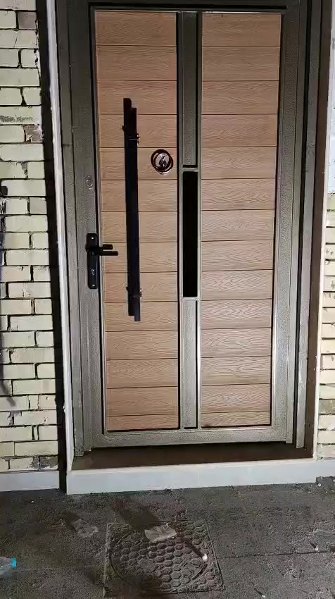 يالله سلام عليكم نعمل كافه انواع الحداه ابواب شبابيك محجرات سقايف مراجيح
ستفسار وتساب او تصال ***********
