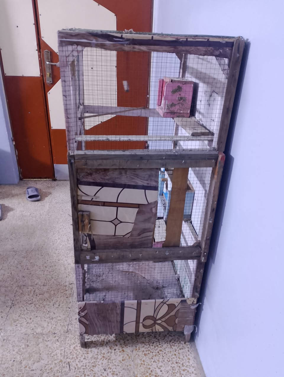 للبيع قفص خشب عراقي شغل توصي ثقيل شرط نظافه 65
الكول 65 العرض 50 الارتفاع 125 العنوان جانب الايمن يرموك الثانية السعر 25الف وبي مجال للطيبين شراي اتصل 😊 ***********
***********
