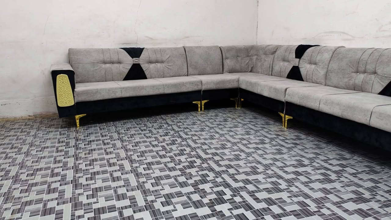 ديوان 10 مقعد تسكام بلوك اسود جديد السعر 275 المكان كربلاء يوجد توصيل  ***********
