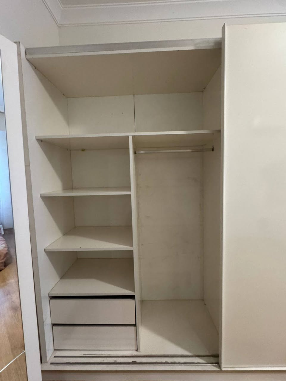 عرفه نوم تركي نظافة 95% 
ماركة  صدف 6قطع  صبغ حراري درجه أولى 
***********
