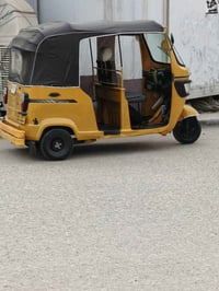 تكتك لبيع مديل 20 شهر  ضنعش مكفوله 07750097140