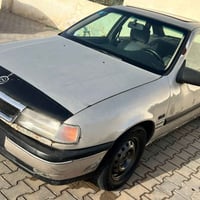 فيكترا ١٩٩٢ • مكينة ١٦٠٠ • رقم بغداد