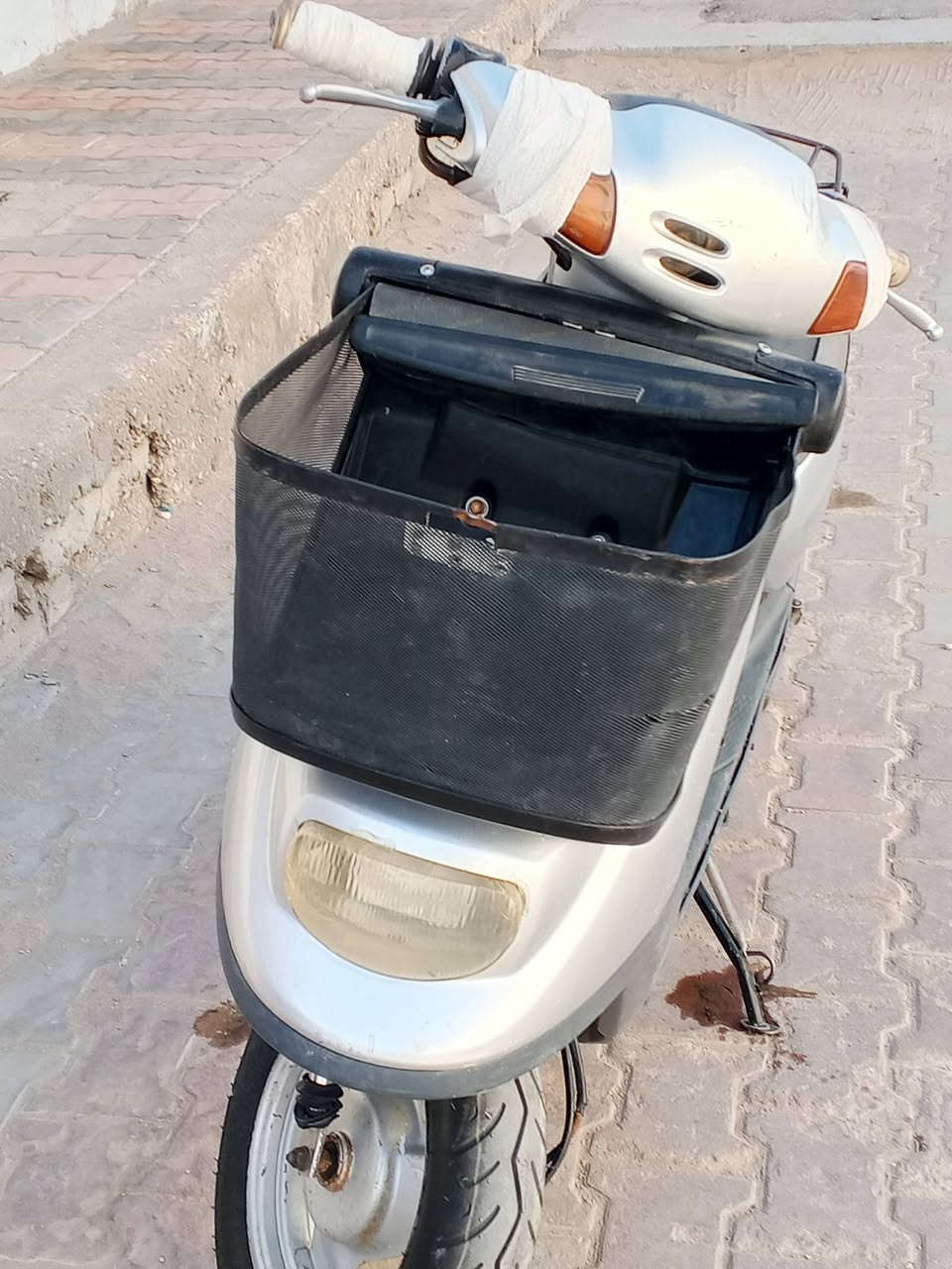 منغولي البيع دراجه كله شغاله ونضيفه السعر 350 ابيه مجال


**إذا كنت صاحب هذا الإعلان وتريد حذفه لأي سبب، رجاءا أرسل رسالة إلى الدعم الفني**