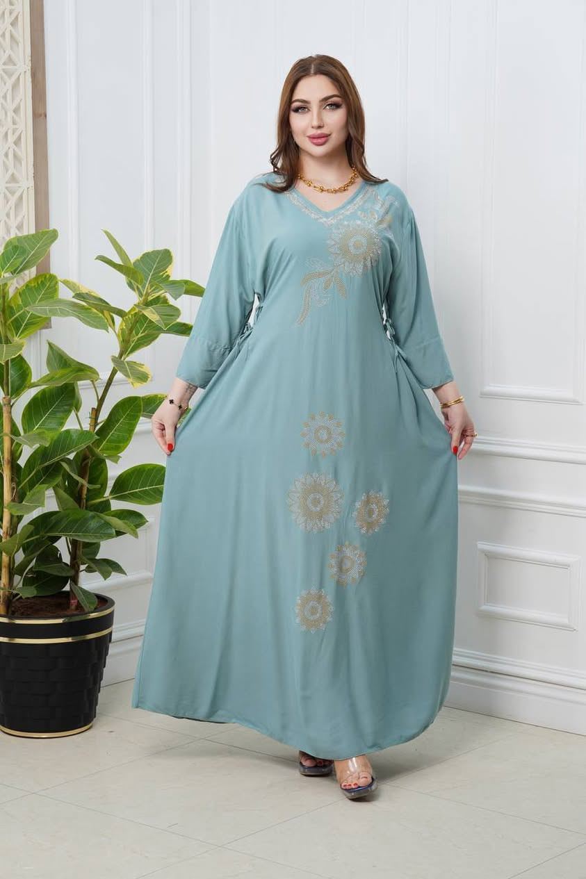 جديد 🔥
الجديد والحصري عدنا😎✔️
دشداشه نسائي كشمير مطعم بالستراس درجة أولى 
قياسات 2XL  3XL  4XL  5XL
السعر 9 الاف فقط 
التوصيل 1000 داخل الكوت 
باقي المحافظات 5000 
التوصيل خلال 3 أيام 

#دشداشة_نسائية #العيد #الكوت #عروض


**إذا كنت صاحب هذا الإعلان وتريد حذفه لأي سبب، رجاءا أرسل رسالة إلى الدعم الفني**