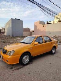 سكي تكسي موديل 2012 رقم بغداد هيه غرمات صفر   محرك شرط لا صرف لا نفخ  ...