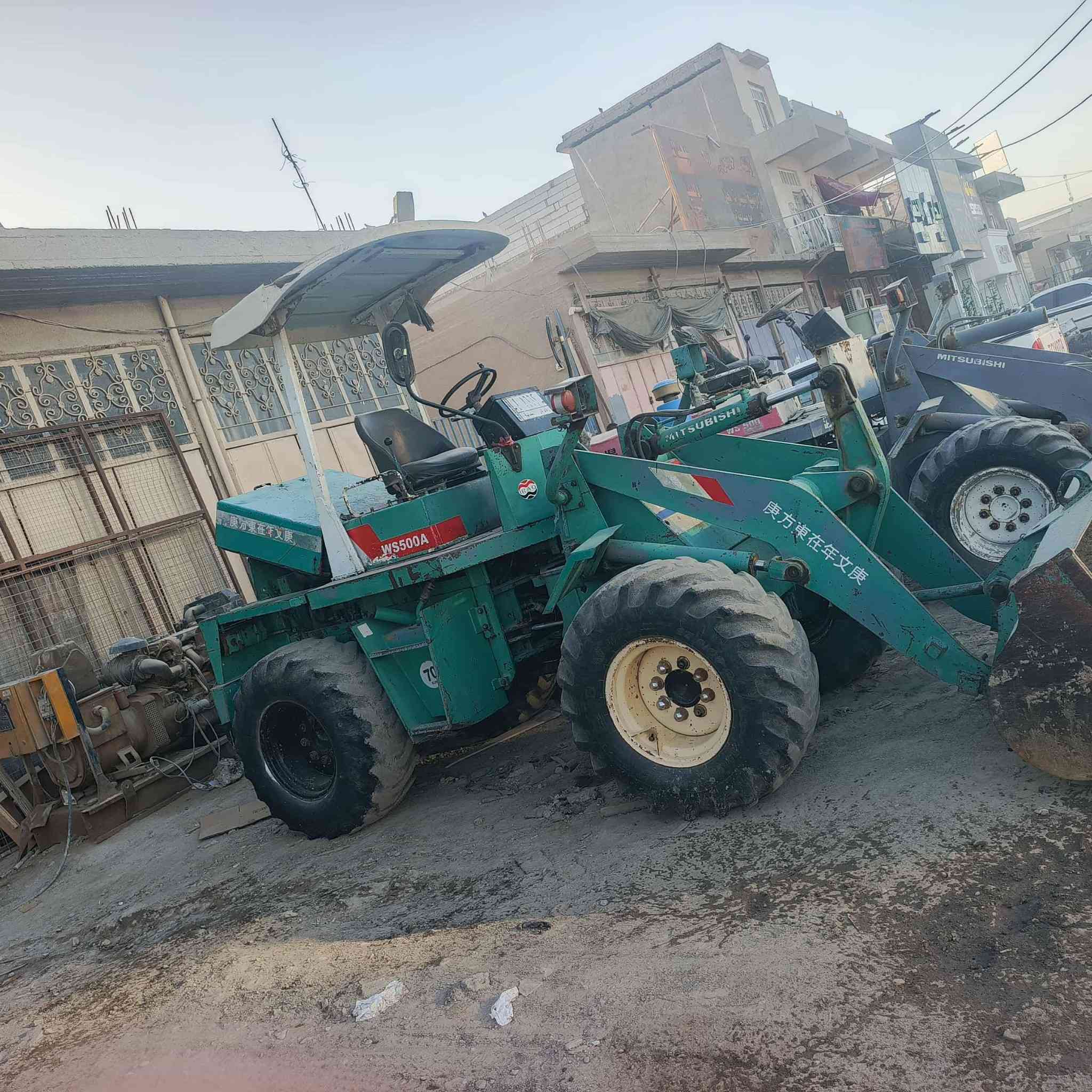 شفل البيع رقم ذقار بسمي موديل 1998العنون بابل الرقم ***********
