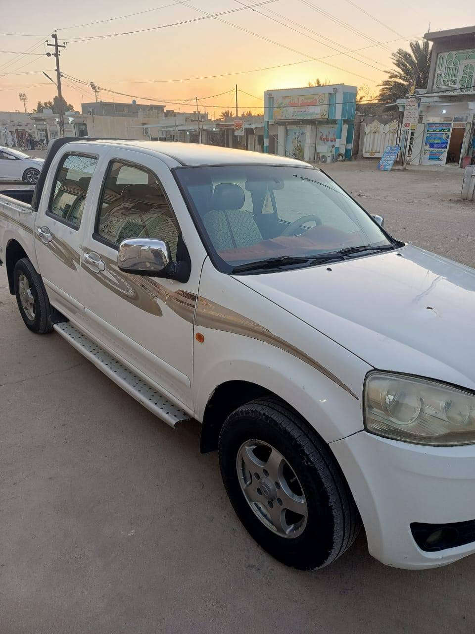 سلام عليكم للبيع كريت ويل موديل 2015 رقم واسط باسمي السعر 70 وبيهة مجال قليل العنوان  واسط الدبوني ***********
