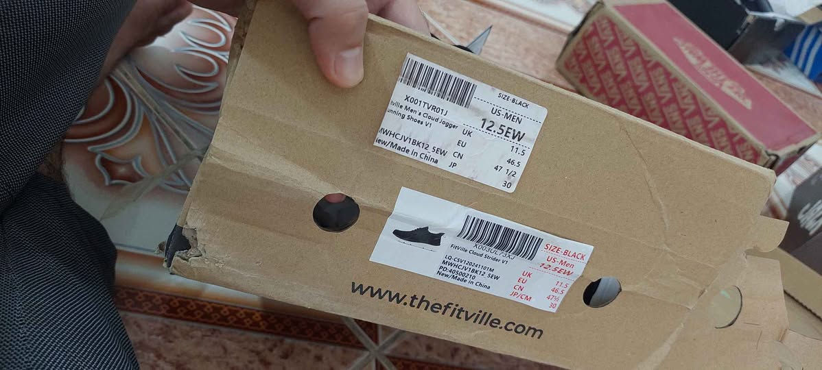 الدبابه الامريكي اصليه شرط نخله وخط وفسفوره
قياس46.5  اوربي  اصلي  اكرر  اصلي لا ماستر ولا كوبي 
سعر  50الف  نضام  كرته  نضام مساج وارضيه فوم  للجم للركض 
للمشي   كلشي  يرهم  سعره  بلاصل 68دولار  
توصيل  موجود ***********
#اكسبلور_فولو #اكسبلور_فولو_للبيج❤️ #explore #brand #iraq بغداد, العراق

