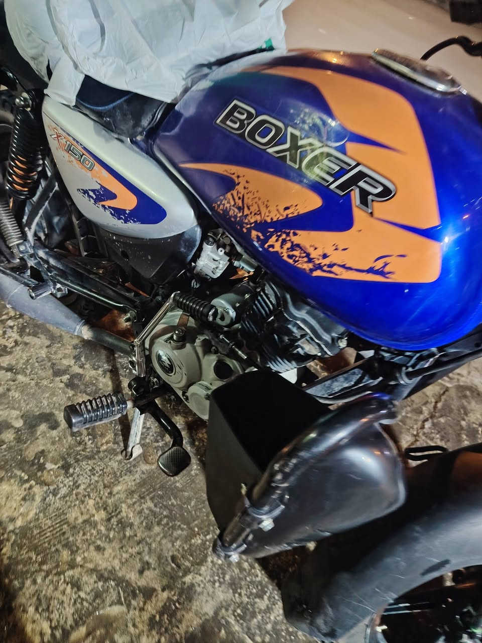 بوكسر 2023 رقم انكليزي لبيع  رقمي *********** العنوان الحارثيه
