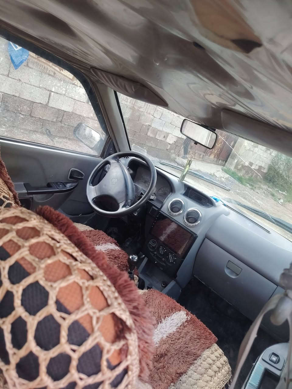 سلام عليكم سياره للبيع موديل 12مصفره هيه وغرمات ابيع مستعجل محرك كير كفاله تبريد  تدفه شغال ابيع مستعجل كهربائيات شغاله كشر يخبل شواصي سياره كفاله مكاني بغداد تحويل ثاني يوم سعر 29 بيهه مجال  رقم الهاتف اي ستفسار ***********سنتر لو كله شغال
