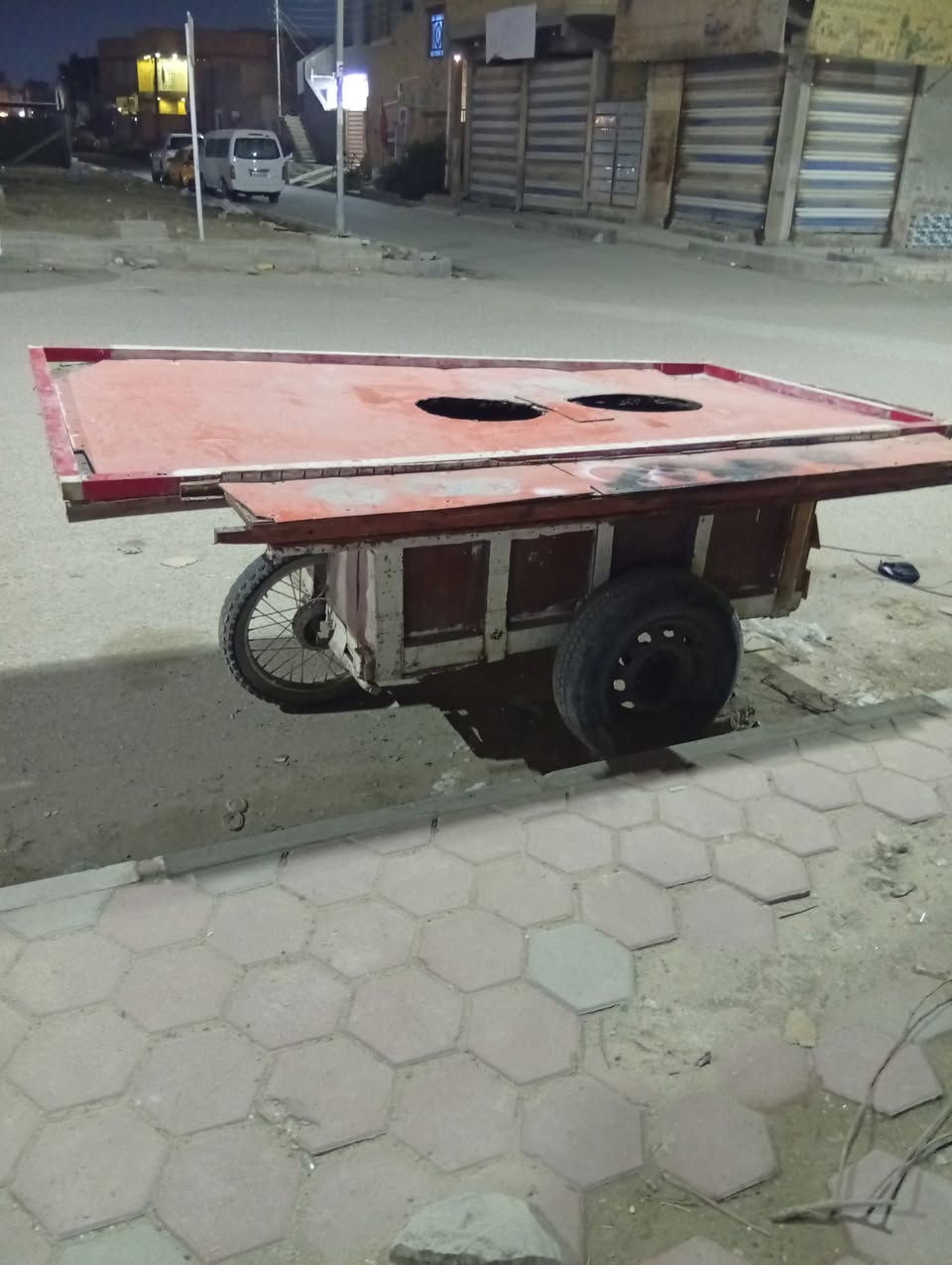 السلام عليكم عربانت البلبي للبيع نضيفه كلشي ماء بيهه السعر 200او بيهه مجال الشراي ناصريه مركز ورقم الهاتف ***********
