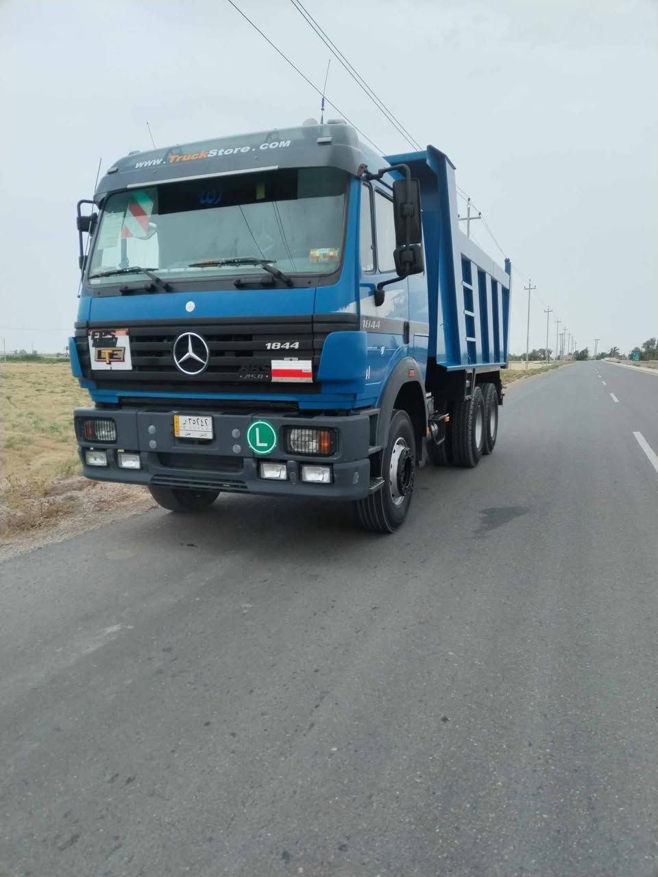 السلام عليكم كرواتي موديل  97 گير 240 محرك 44 مجموعه اكتروس قماره بدون صبغ كفاله تخم تاير R13 سنويه باسمي تبريد بلادي سياره كفاله عامه من كل شي مكان السياره الرمادي سعر 450  الاتصال ***********
