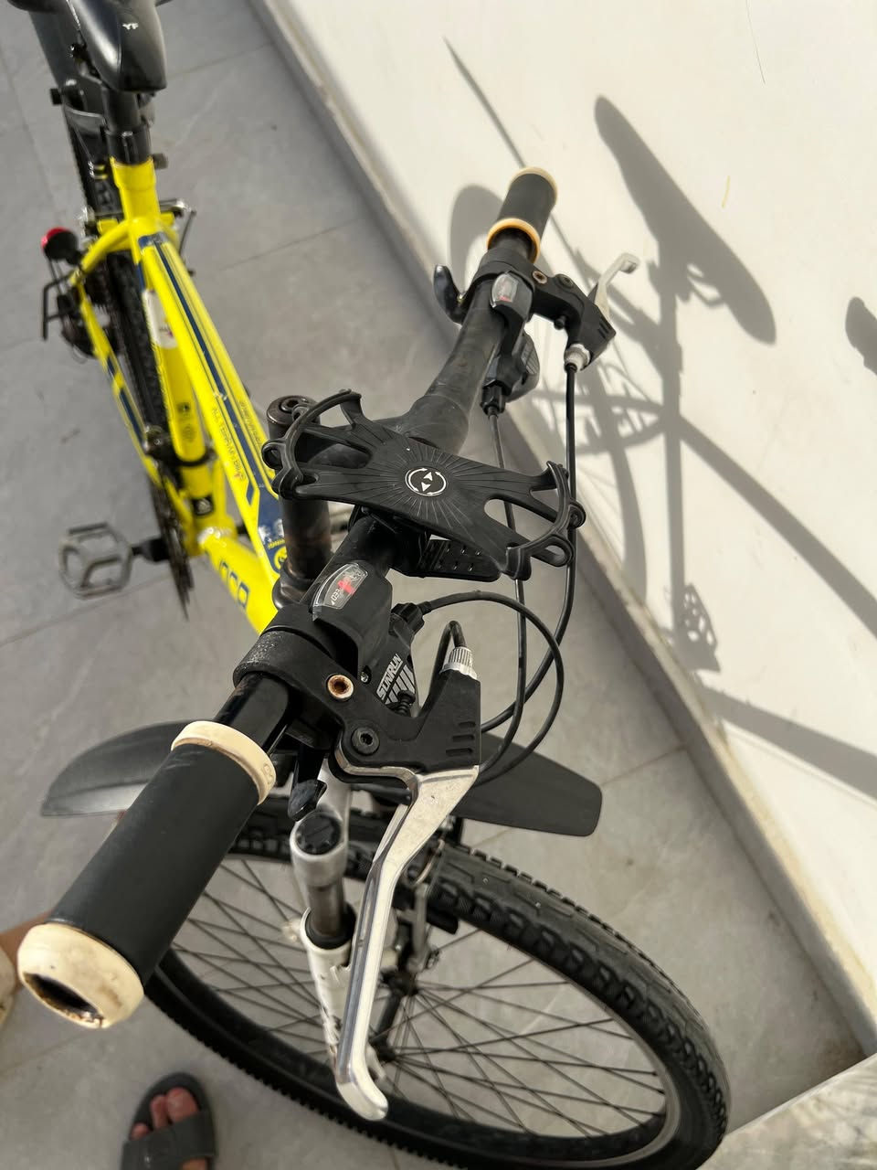 بايك  ماركة ادكر ياباني 
مكاني كربلاء ما عندي توصيل
حجم 27 
كلة قطعة واحدة مابي نقص 
وكلة شغال 
نهايته 160 الف 
ما متواجد على الفيس 
***********
