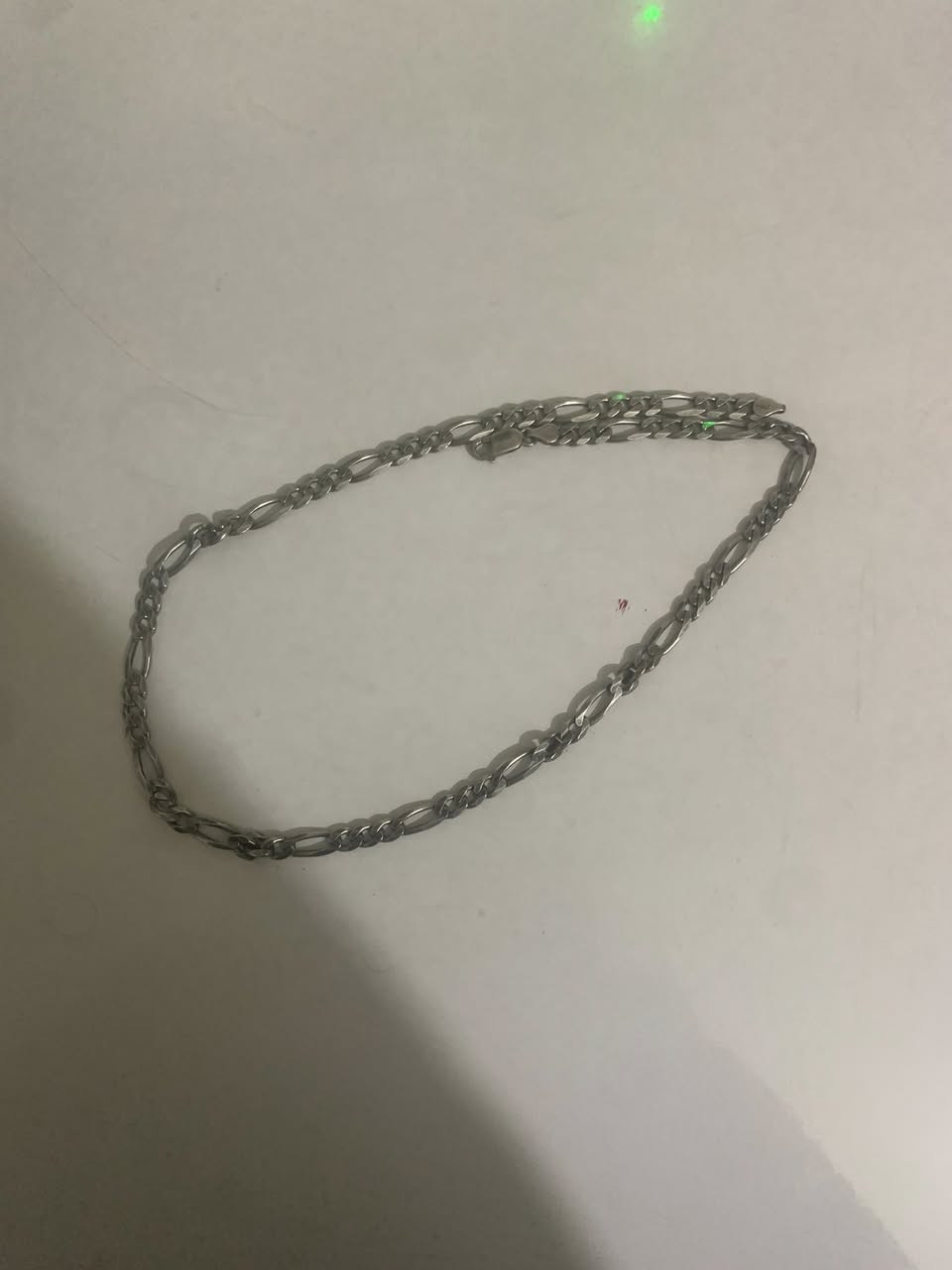 سلام عليكم مرخصت ابو الكروب كلادة يطالي اصلية وزنة 34غرام عدل سعرة ب 120وتوصيل مجاني متواجد فيس وتساب ***********
