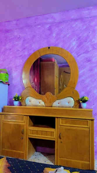 غرفة نوم خشب للبيع للاستفسار الاتصال على هذا الرقم ***********
