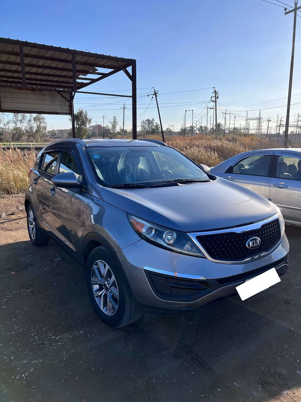 مكلف بالنشر
سياره كيا سبورتج موديل ٢٠١٦ امريكي 
موقعها بغداد 

كلين تايتل مابيهه ضرر ابد 

رقم بغداد جديد 

ماشية 90 ميل 

محرك 2400 gdi

تحكم ستيرن 

دفع رباعي 

كير محرك مكفول 

تخم تايرات جديدة

السنوية لسنة 2028

السعر 142$ بيه محال بسيط 

للأستفسار رقم صاحب السيارة  

***********
