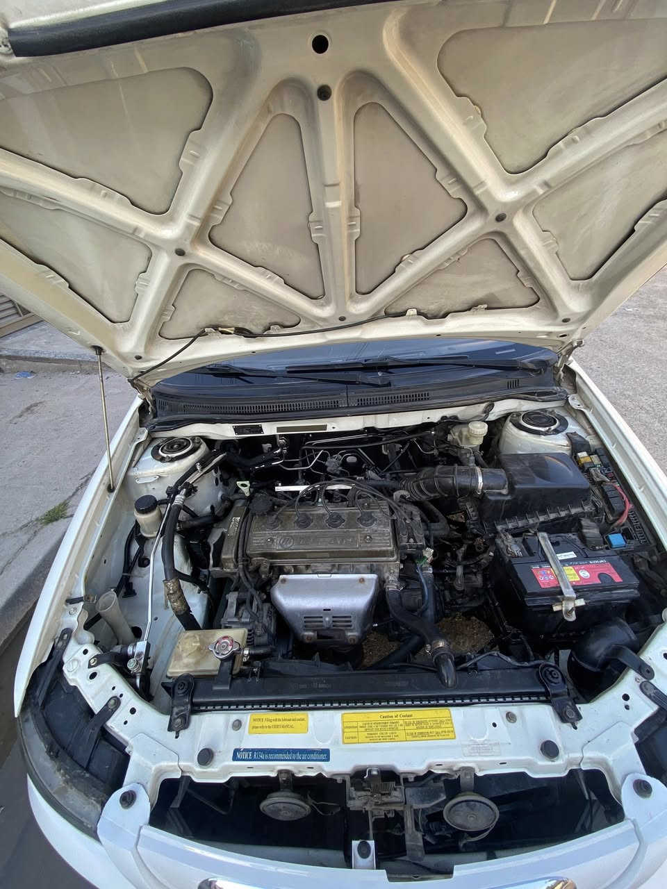 سلام عليكم لبيع ليفان620 موديل12
كير عادي مكينه بلاديه مكفوله فتحه حساسات 
سياره بيها طخه بل جاملغ خلفي خفيفه مدكوكه بارد وشويه من صندوك بدون صبغ تبريد صدر كله مكفول رقم بغداد باسمي
مكاني بغداد البلديات ***********
ي59 وبيها مجال لشراي
